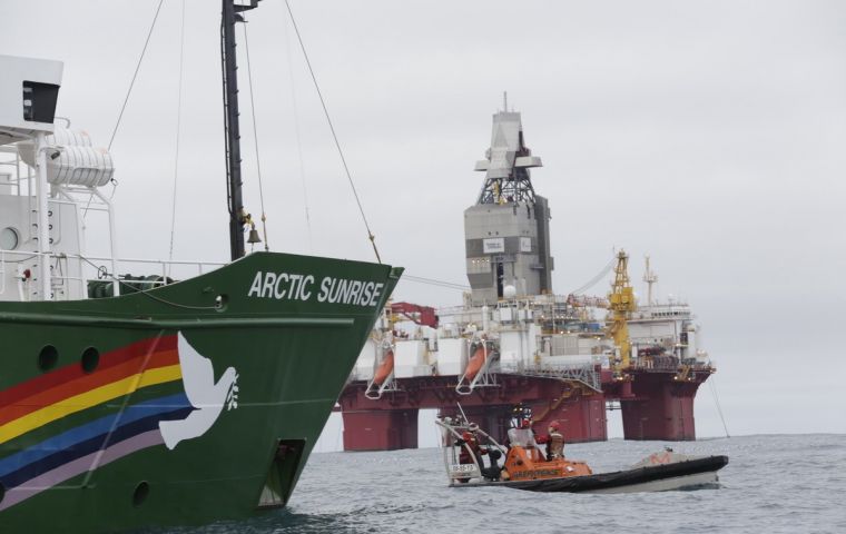 Scientists aboard a Greenpeace ship documented the existence of coral in an area off the northern coast of Brazil and Total’s plans to drill for oil should be banned