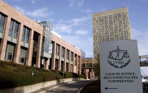 The European Court of Justice ruled that even an illegal strike does not constitute an extraordinary event. 