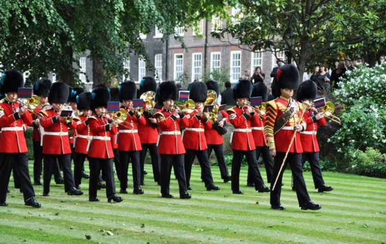 The reception is usually attended by UK officials, Members of Parliament, diplomats, Falkland Islands officials, friends and supporters of the Falklands.