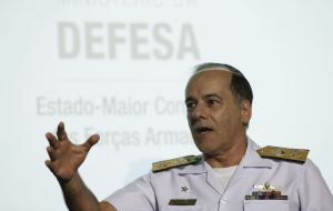 Admiral Ademir Sobrinho, said in an interview he was ”not worried” with the truckers strike and denied point blank any military intervention.