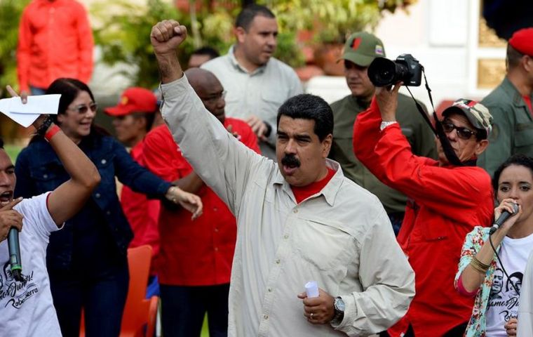 The government of Nicolás Maduro would be supported with alleged illicit financing networks