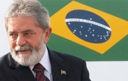 “Lula can make Brazil grow again, reduce the brutal inequalities and, renew international relations that aren't subject to US and the great powers” 