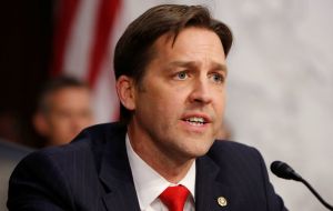 “This trade war is cutting the legs out from under farmers and the White House's 'plan' is to spend US$12 billion on gold crutches,” said Senator Ben Sasse