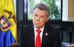 “A country with the level of inflation that Venezuela has... that regime has to fall”, Santos said of Maduro's future 