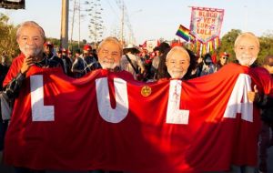 The activists from the Workers' Party and the Landless Workers Movement were due to meet up Wednesday outside the Supreme Electoral Court