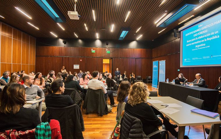 A delegation of 19 British scientists visited Buenos Aires to participate in a joint workshop with scientists and researchers from CONICET