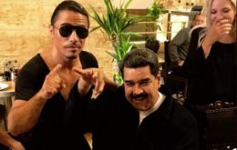 Turkish celebrity chef Nusret Gokce, posted videos and photos on his Instagram and Twitter pages showing Maduro and his wife, Cilia, dining