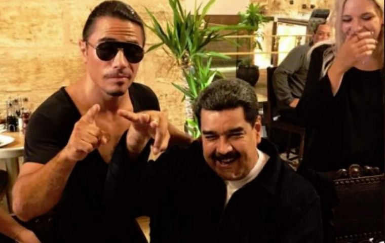 Turkish celebrity chef Nusret Gokce, posted videos and photos on his Instagram and Twitter pages showing Maduro and his wife, Cilia, dining