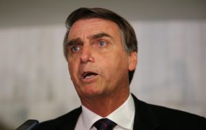 Jair Bolsonaro has proposed a transition toward a system of funded pensions and a 20% reduction in the public debt through “privatization and sales”
