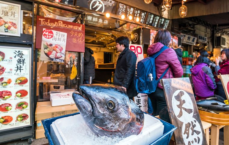 A new US$ 5 billion facility at Toyosu will open Oct. 11, over the objections of many working in Tsukiji who contend the new site is contaminated and unsafe