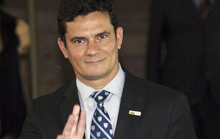 Moro oversaw the “Operation Car Wash” probe that sent former president Lula da Silva to prison, blocking him from running against Bolsonaro.