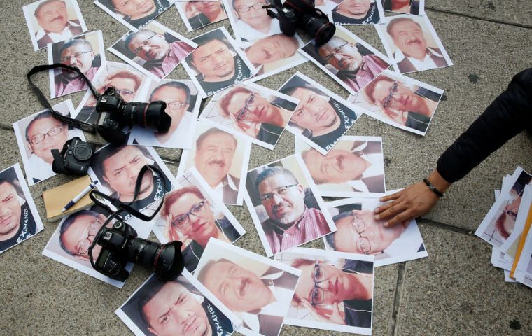 A demonstration in Mexico against the killing of journalists