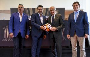 The presidents of the two clubs met with Dominguez (R) on Friday to plead for peace and a focus only on football