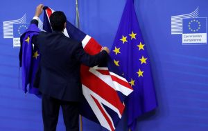 British and EU negotiators say that the deal is “95% agreed”, but the other 5% is the border between Ireland (EU member) and Northern Ireland (part of the UK)