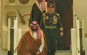 Prince Mohammed Bin Salman gets off his airplane at Buenos Aires' Ezeiza airport.