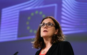 EU Trade Commissioner Cecilia Malmstrom warned retaliation would follow. “EU has a retaliation tariffs list ready if the US imposes autos tariffs on the EU” 