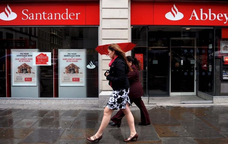 The Financial Conduct Authority (FCA) found that Santander failed to transfer funds worth more than £183m to beneficiaries