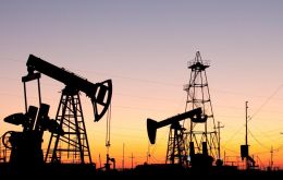 Brent crude was up US$1.18, or 2.26%, at US$53.34 a barrel, having earlier risen as much as 3.1%. It dropped 4.24%, US$2.31, the day before to settle at US$52.16