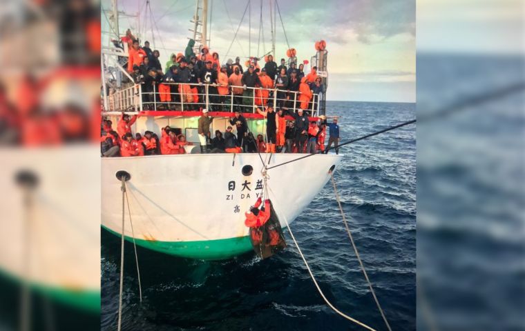 “Jun Rong” had a crew of 69, and 64 were rescued and taken to Montevideo where they underwent medical attention, and are waiting to fly back to their homes.