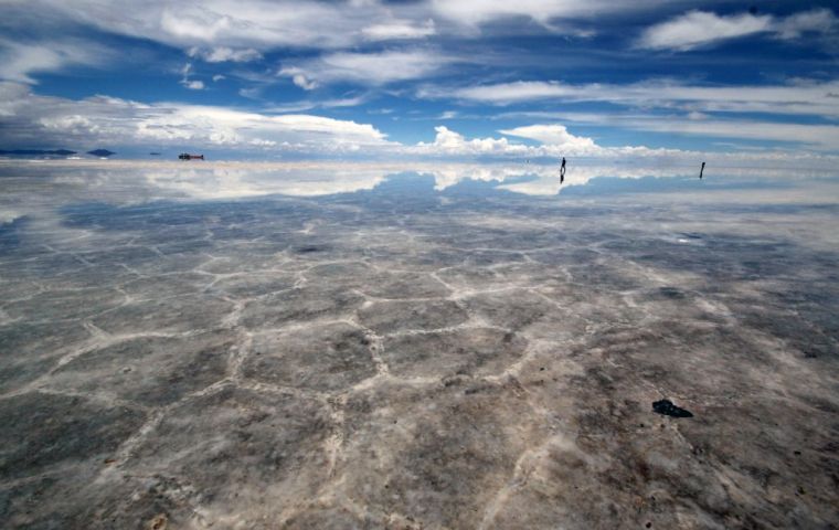 A fast emerging tourism destination, Bolivia is a country of incredible beauty, from luxury resorts on the shore of Lake Titicaca to the amazing salt flats of Uyuni (in Pic)