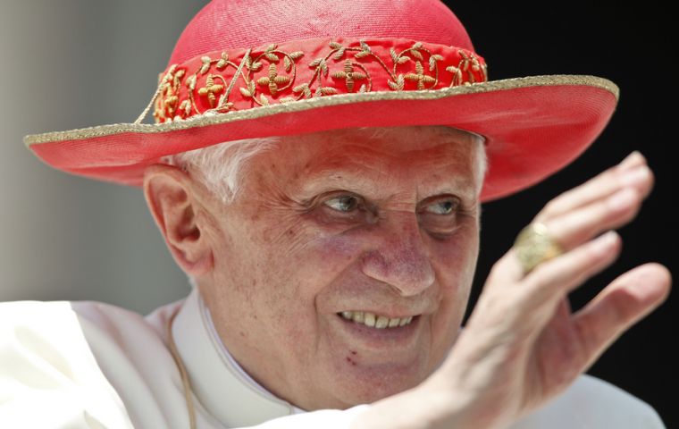 The sexual revolution in the 1960s had led to homosexuality and pedophilia in Catholic establishments, claimed Benedict XVI