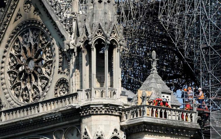 Nicholas Géant, the cathedral's beekeeper, has confirmed that the bees are alive and buzzing. He has looked after the cathedral's three beehives since 2013