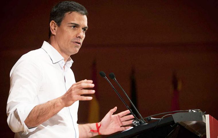 Outgoing Socialist PM Pedro Sanchez, who made overtures to far-left Podemos,   cited President Donald Trump in warning about a right-wing alliance to take office