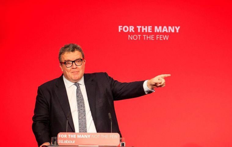 Watson recalled in a BBC interview that the party's policy agreed at last year's conference was to go for a referendum “to stop a no-deal or a bad Tory Brexit.”