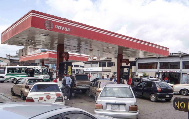 Daily lines at gas stations in the western and southern border states of Tachira, Zulia and Bolivar have grown longer than usual, often lasting more than five hours