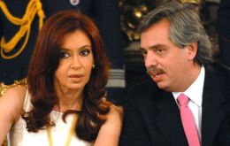 Cristina Fernandez announced that she had decided to name her former cabinet chief Alberto Fernandez, as head of her political grouping's presidential ticket