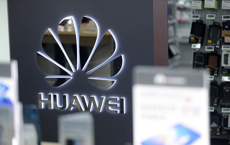  US Commerce Department will allow Huawei Technologies to purchase US made goods in order to maintain existing networks and provide software updates