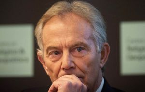 Tony Blair's former spin doctor said he believed other Labour MPs, councilors and peers voted in the same way, to make the leadership alter its position on Brexit.