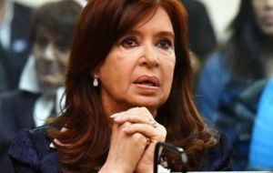 Ex president Cristina Fernandez, although with a strong lump of votes, has limited capacity to advance in the rest of the electorate