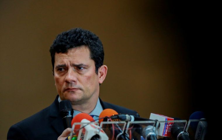 An editorial in the Estado de S.Paulo, the most conservative of Brazil’s three largest newspapers, argued that Moro clearly needs to step down from his post.