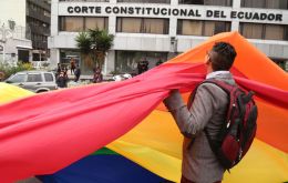 Ecuador, where the church is very influential, thus joins Argentina, Brazil and Colombia in recognizing same-sex marriage.