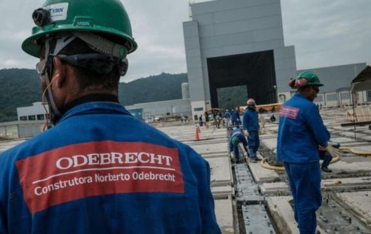 In the request, submitted on Monday, Odebrecht declared colossal debts of 98.5 billion reais, of which 84 billion reais would be subject to restructuring negotiations.