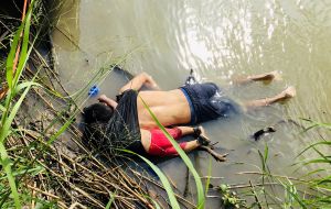The photograph of Oscar Alberto Martinez Ramirez and his daughter, Valeria, lying face down on the shore of the Rio Grande provoked a global backlash