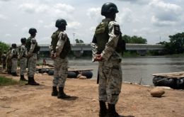 General Vicente Antonio Hernandez told reporters that in addition to the Suchiate River deployment, the National Guard were also deployed at 61 migrant crossings