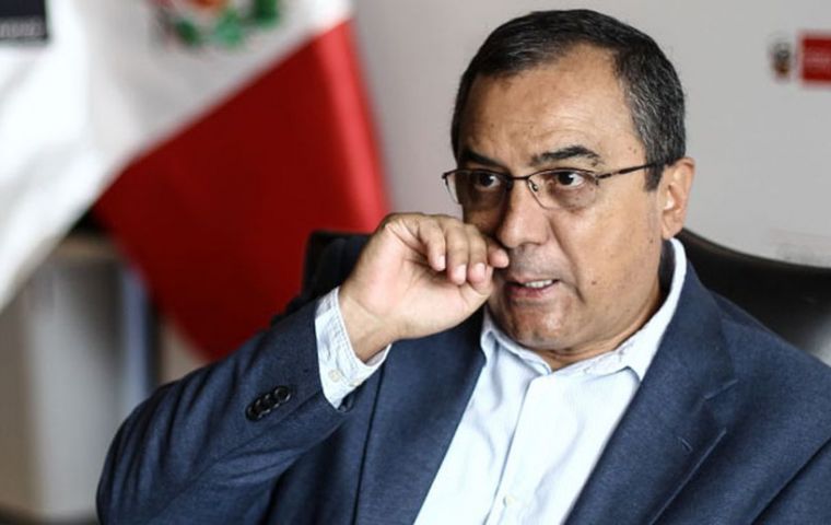 The bond would be similar to a US$ 1.36 billion earthquake bond that the four countries sold last year, said the Peruvian minister, Carlos Oliva.