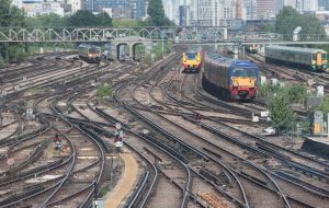 Trains have been slowed in several European countries to avoid damage to the railway networks. SNCF urged travelers to delay journeys planned for Thursday