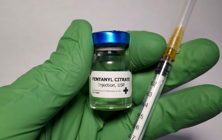 Fentanyl was first developed in 1959 and introduced to the US market in the 1960s as an intravenous anesthetic.