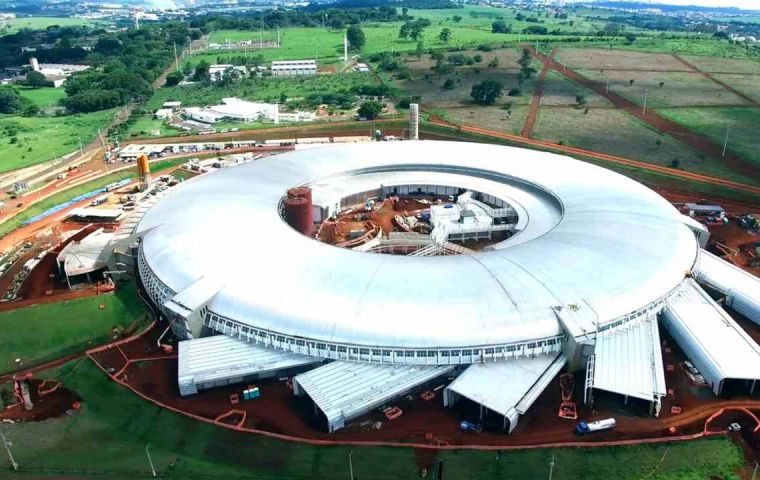The fourth-generation synchrotron, Sirius, is in the final stage of construction and will be used to make advances in medicine, health, energy and the environment