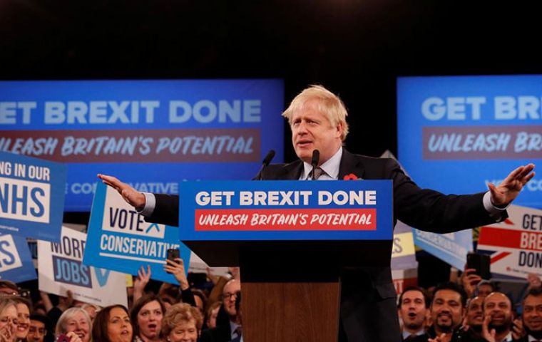 “We can't go on like this,” Johnson told the crowd in Birmingham, Britain's second biggest city, after decrying the political paralysis that has stalled its departure. (Pic Reuters)
