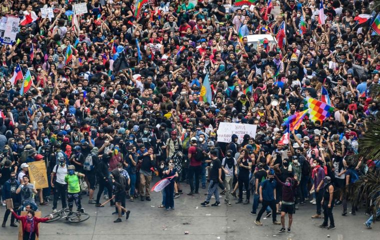 The Episcopal Conference of Chile addressed their statement to “all those holding political and social office, and all men and women of good will”