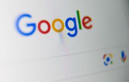  Google announced it would not allow political advertisers to use “microtargeting” which can be based on user browsing data, political affiliation or other factors
