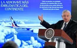 Under the plan, Mexico would sell six million raffle tickets at 500 pesos each, some US$ 30.  Lopez Obrador has said the plane is a poor use of resources