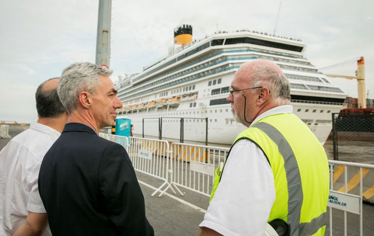 According to minister Meoni some 598 calls of cruise vessels are expected this 2019/20 season in the port of Buenos Aires 