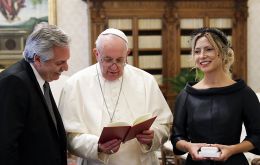 “Holy Father, what a pleasure to see you again,” the Argentine president said as they shook hands. Their private conversation lasted twice as long as that of Fernández’ predecessor, Mauricio Macri