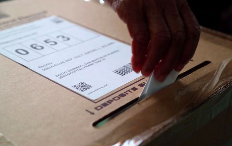 The OAS Mission welcomes the decision to conduct extraordinary elections with the implementation of manual voting, given the failure of the electronic vote