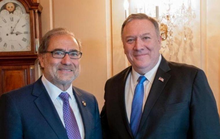 Ambassador Jorge Argüello and UN Secretary of State Mike Pompeo on Monday.